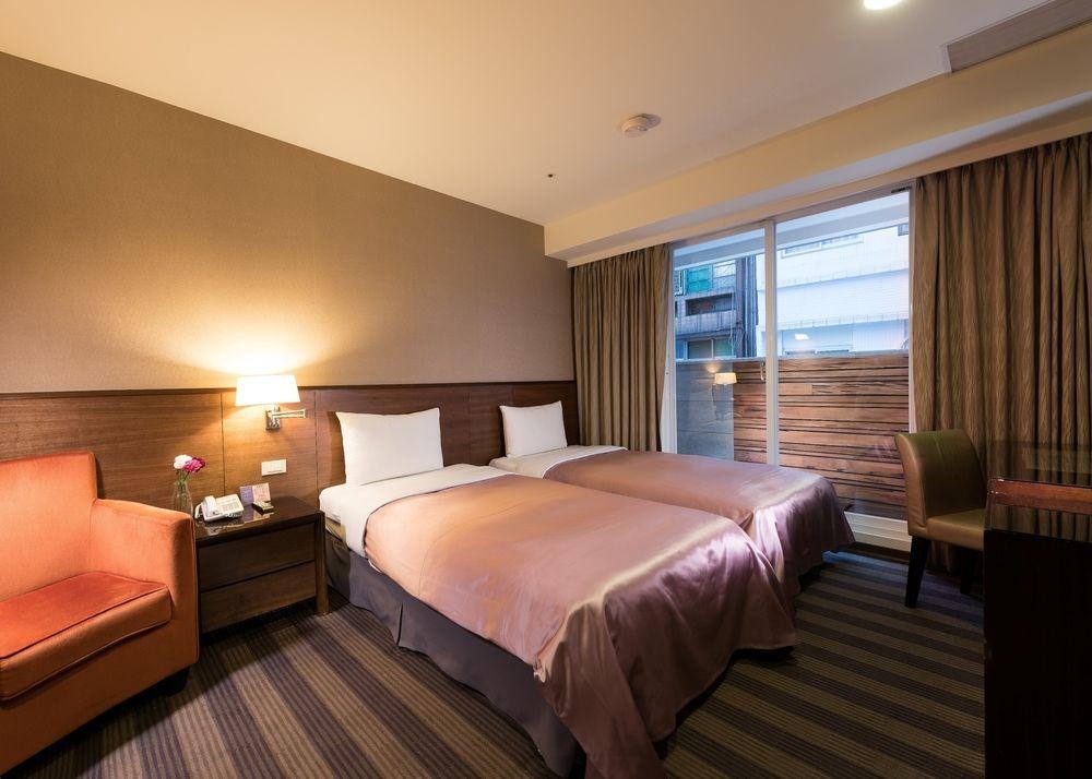 Wonstar Hotel Ximen II Zhonghe  Bagian luar foto