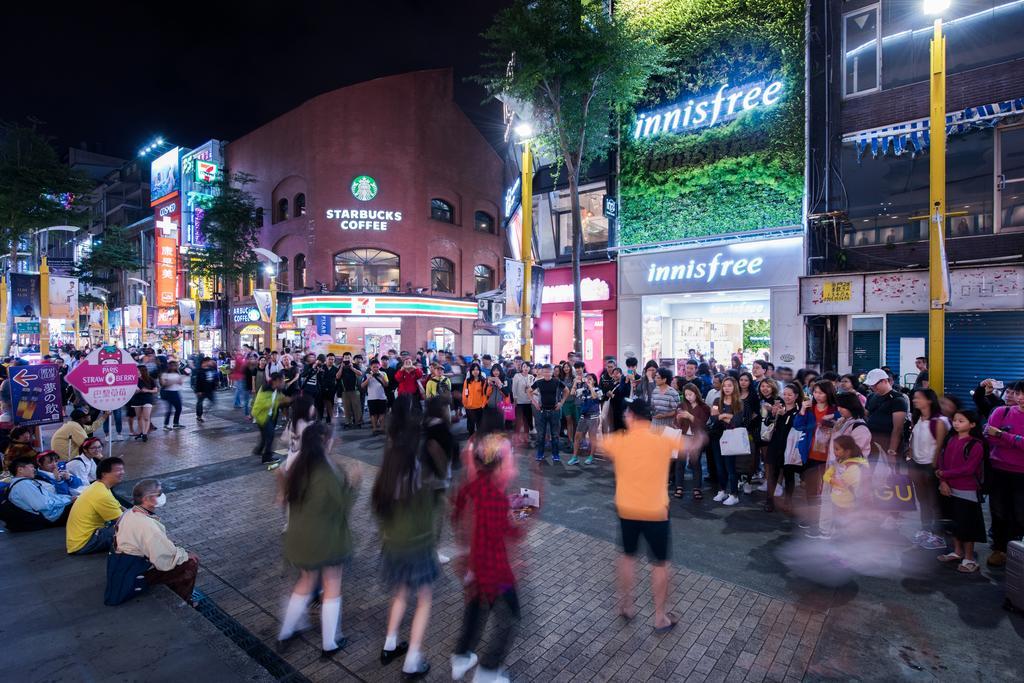 Wonstar Hotel Ximen II Zhonghe  Bagian luar foto
