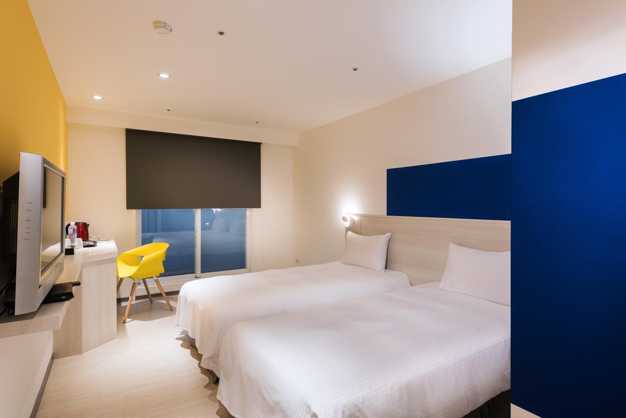 Wonstar Hotel Ximen II Zhonghe  Bagian luar foto