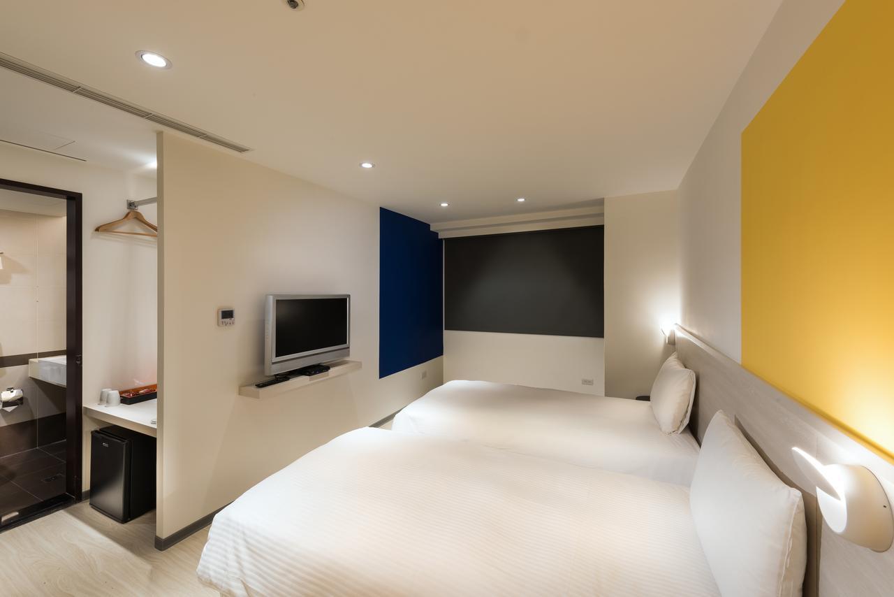 Wonstar Hotel Ximen II Zhonghe  Bagian luar foto