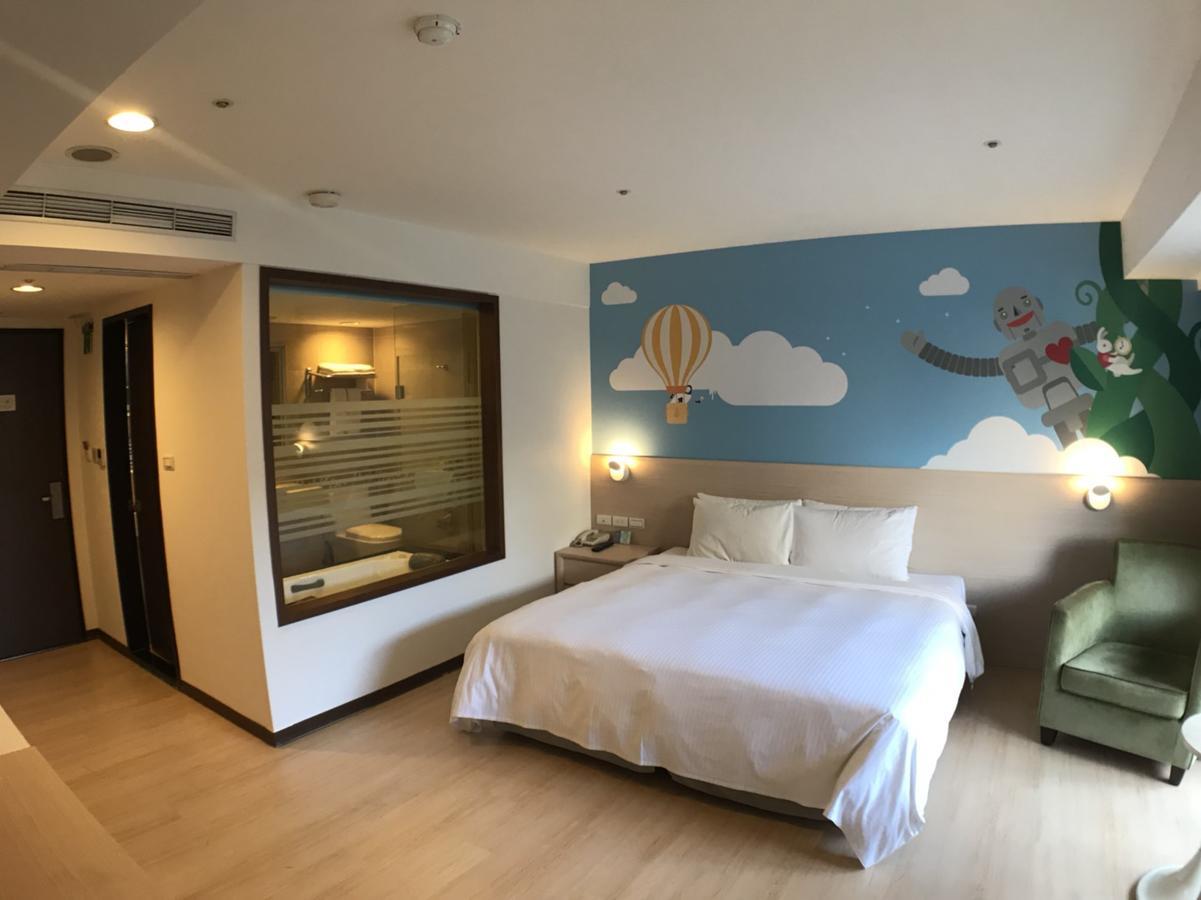 Wonstar Hotel Ximen II Zhonghe  Bagian luar foto